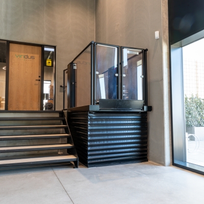 LP7 and LP7+ Platform Lift