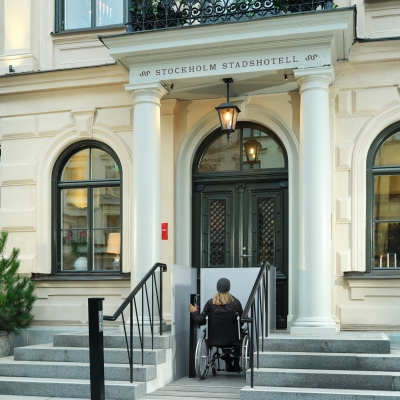 SLP Model C Platform Lift