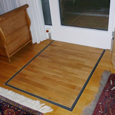 SLP Model D Platform Lift
