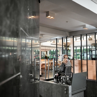 SLP Model G Platform Lift