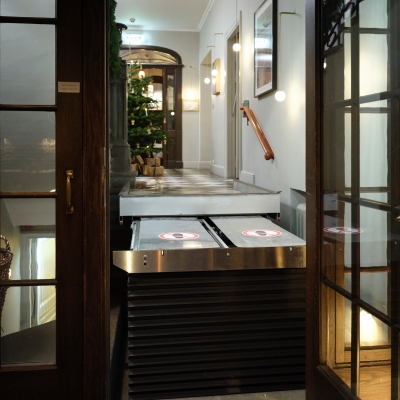 SLP Model H Platform Lift