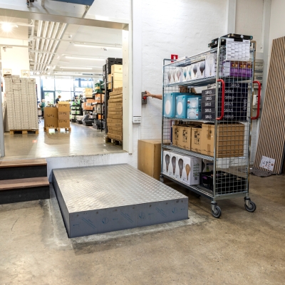 SLP Model L Platform Lift