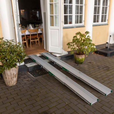 Stepless Folding Telescopic Ramps