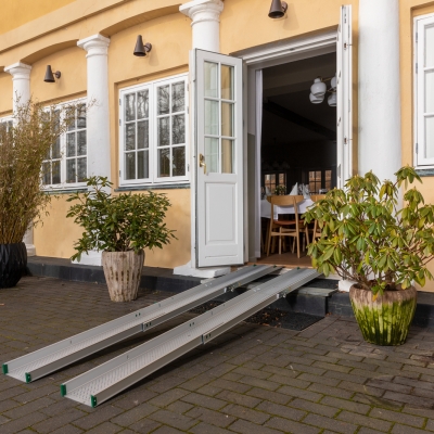 Stepless Folding Telescopic Ramps