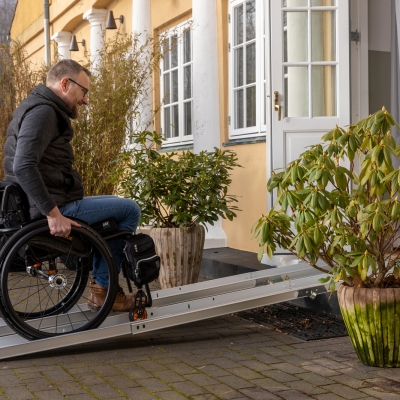 Stepless Folding Telescopic Ramps