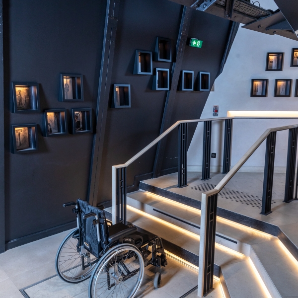 LP50H Platform Lift